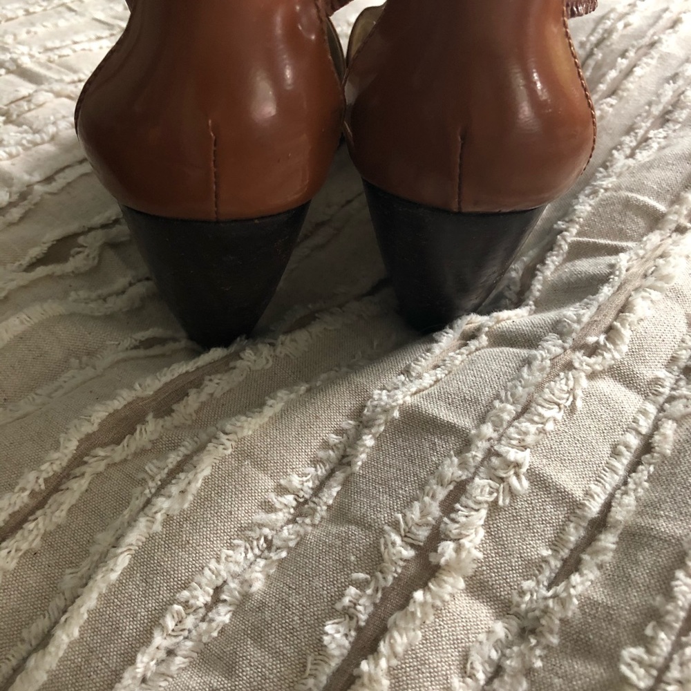 Sandals - Picture 3 of 3